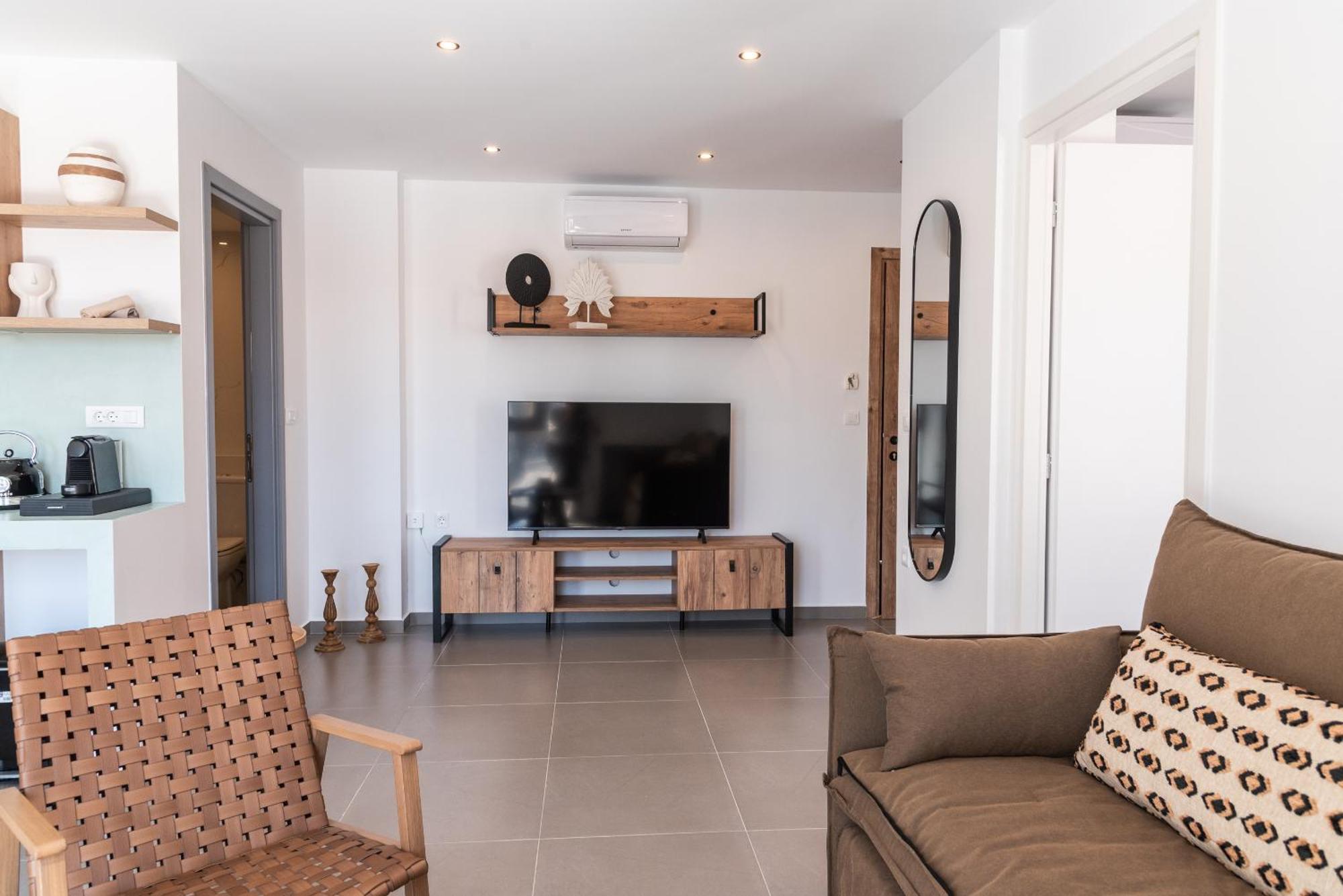 Remvi Daire Ayos Nikolaos